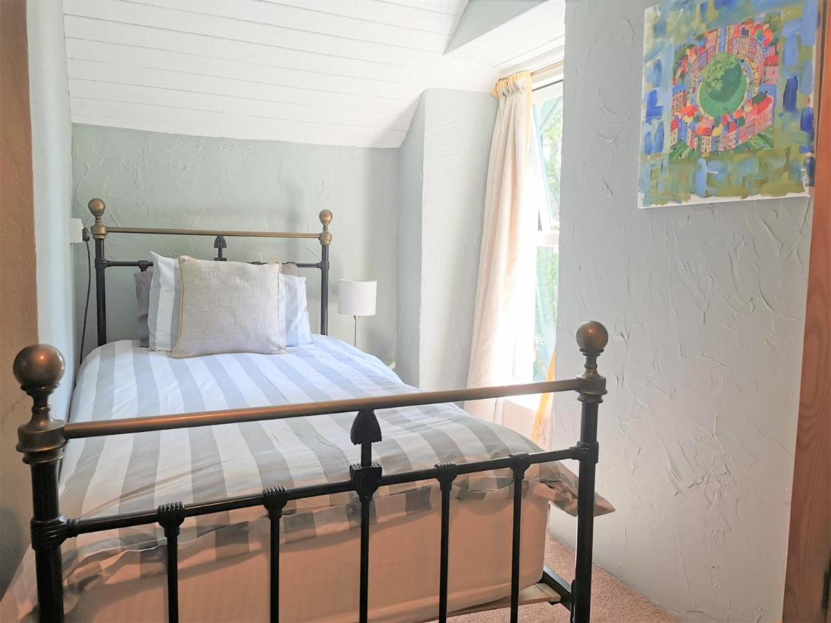Wellstone - Jasmine Holiday home Llanfyrnach